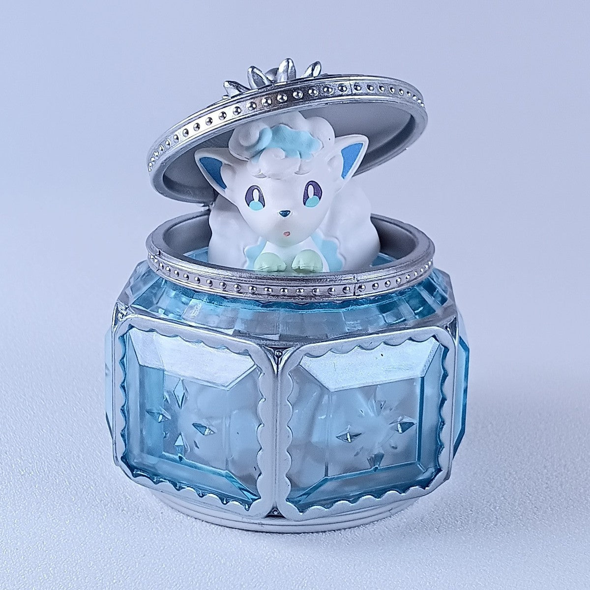 Pokemon 2025 Alolan Vulpix Re-Ment Romantic Collection Figure